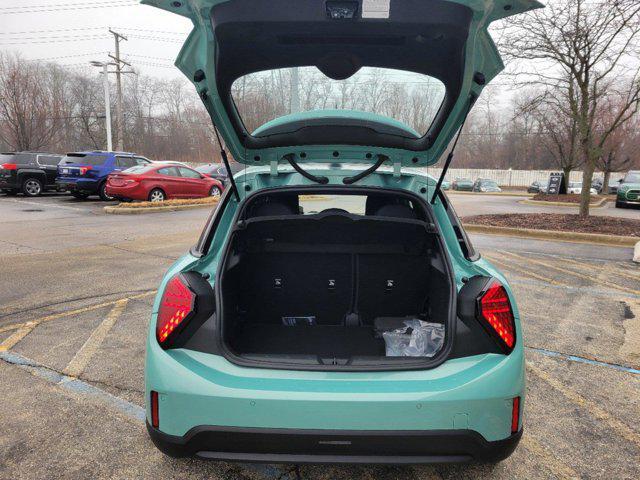 new 2025 MINI Hardtop car, priced at $39,295