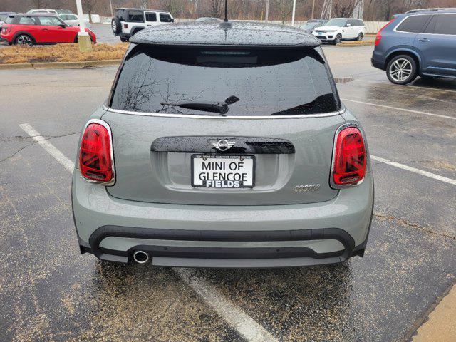 used 2022 MINI Hardtop car, priced at $24,995