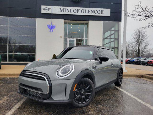 used 2022 MINI Hardtop car, priced at $24,995