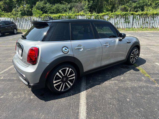 used 2024 MINI Hardtop car, priced at $26,989