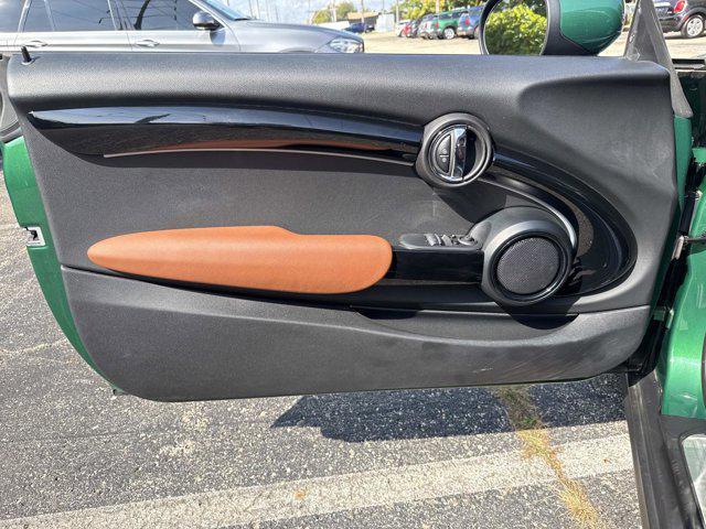 used 2023 MINI Hardtop car, priced at $27,211