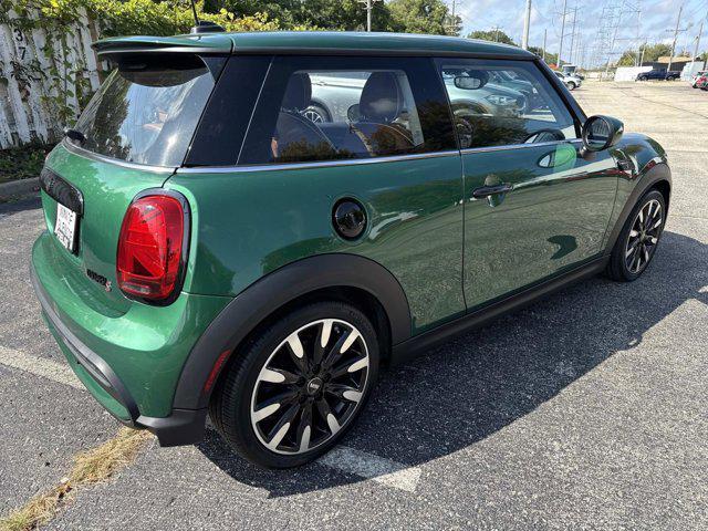 used 2023 MINI Hardtop car, priced at $27,211