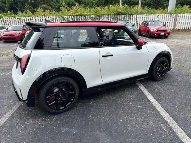 new 2025 MINI Hardtop car, priced at $44,025