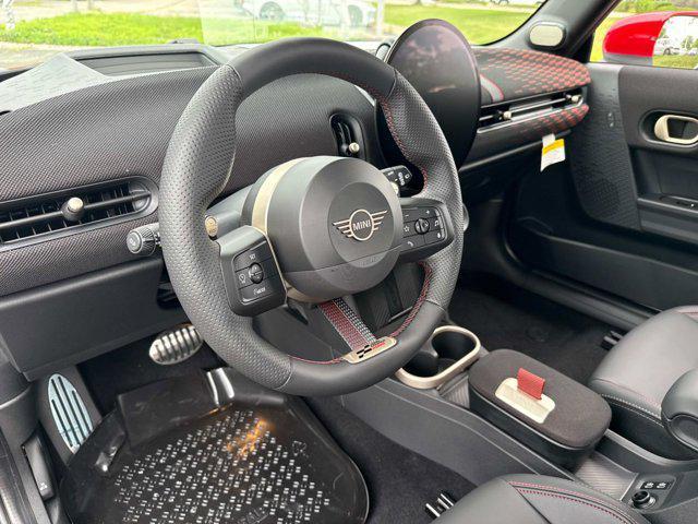 new 2025 MINI Hardtop car, priced at $44,025