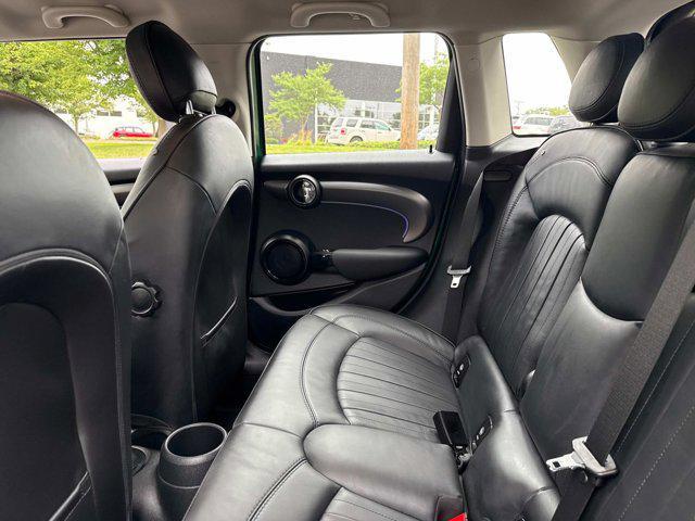 used 2024 MINI Hardtop car, priced at $28,995