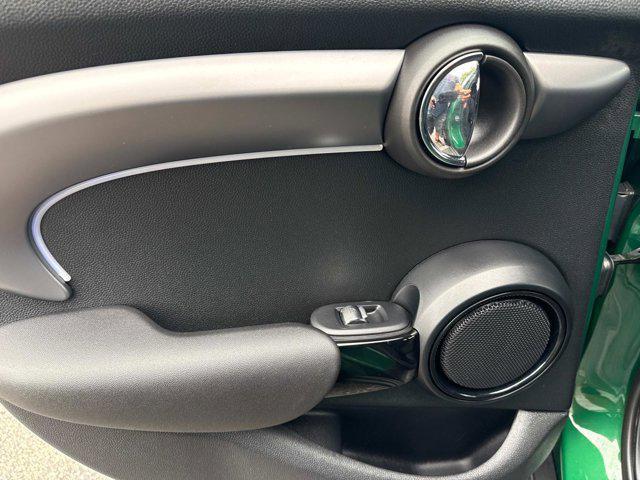 used 2024 MINI Hardtop car, priced at $28,995
