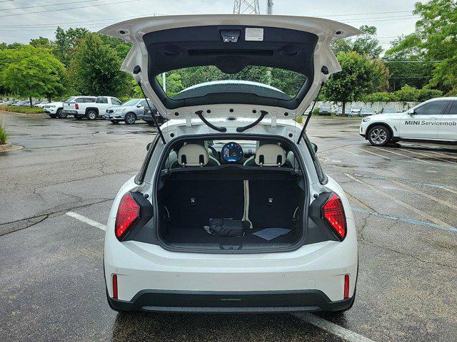 new 2025 MINI Hardtop car, priced at $38,295