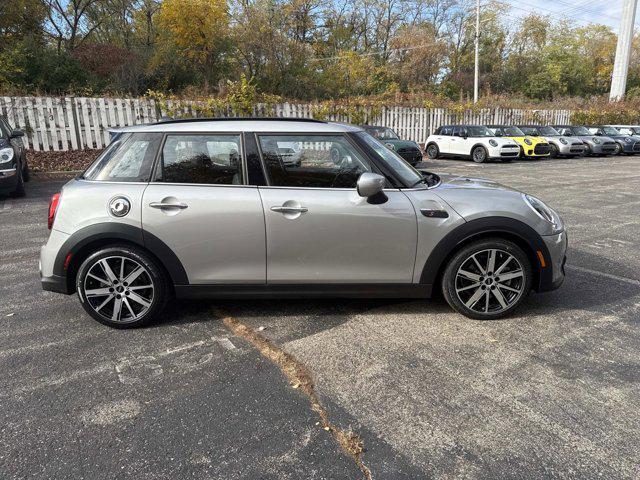 used 2024 MINI Hardtop car, priced at $27,995