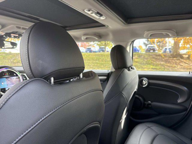 used 2024 MINI Hardtop car, priced at $27,995