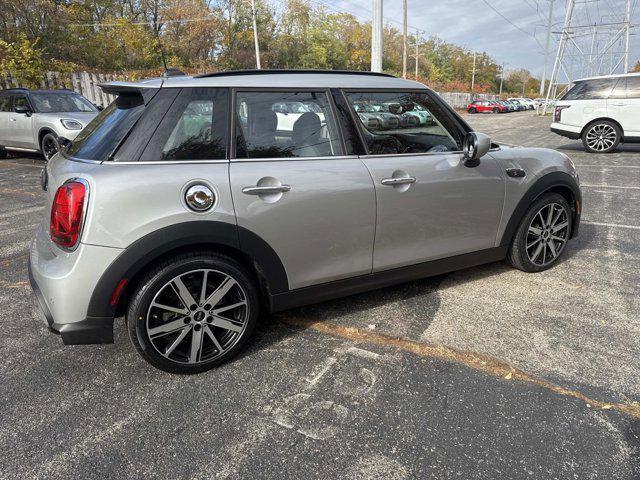 used 2024 MINI Hardtop car, priced at $27,995