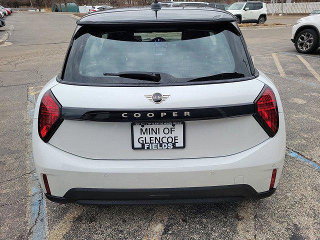 new 2025 MINI Hardtop car, priced at $32,525