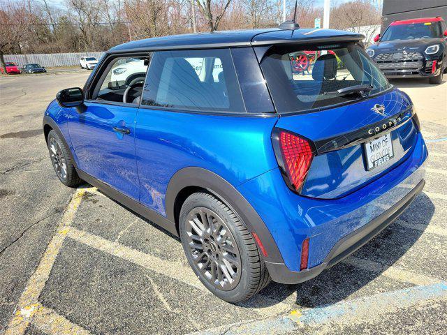 new 2025 MINI Hardtop car, priced at $32,825