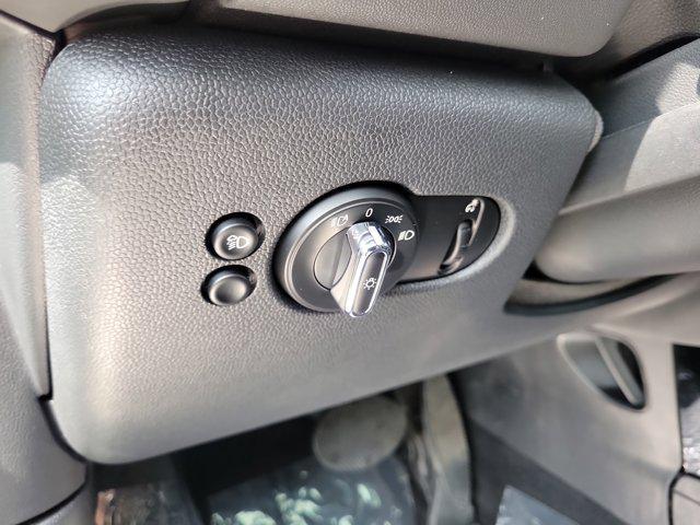 used 2023 MINI Hardtop car, priced at $27,995