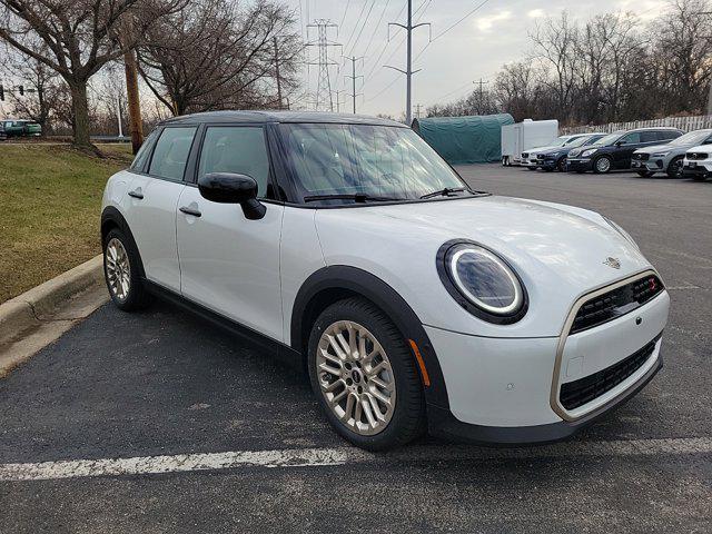 new 2025 MINI Hardtop car, priced at $39,380