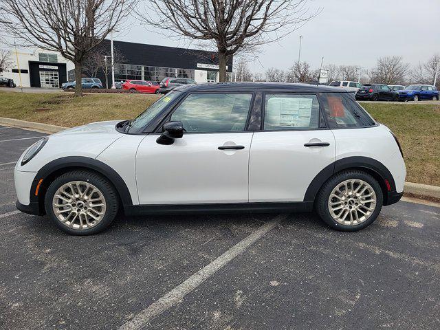 new 2025 MINI Hardtop car, priced at $39,380