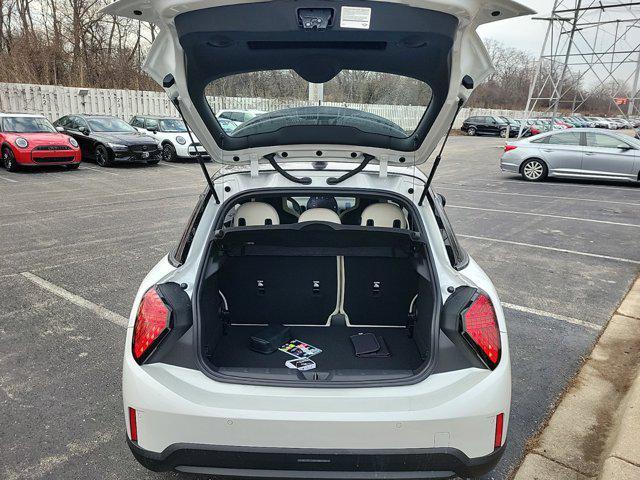 new 2025 MINI Hardtop car, priced at $39,380