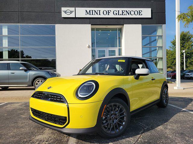 new 2025 MINI Hardtop car, priced at $32,420