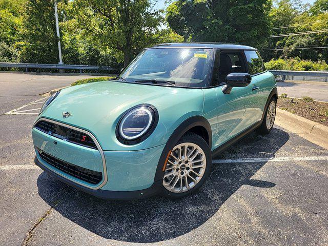 new 2025 MINI Hardtop car, priced at $38,295