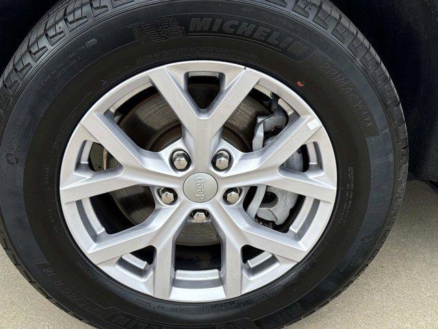 used 2022 Jeep Grand Cherokee L car, priced at $28,995