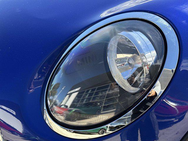 used 2021 MINI Hardtop car, priced at $18,495