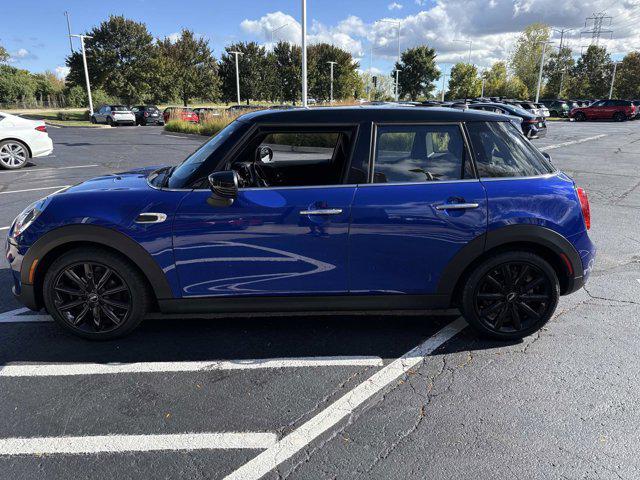 used 2021 MINI Hardtop car, priced at $18,495