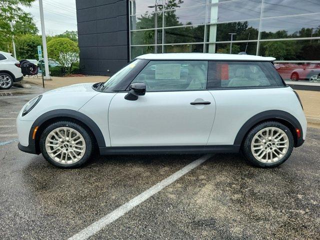 new 2025 MINI Hardtop car, priced at $38,295