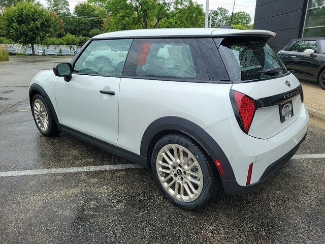 new 2025 MINI Hardtop car, priced at $38,295