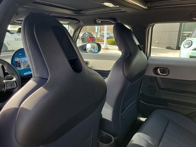 new 2025 MINI Hardtop car, priced at $39,475