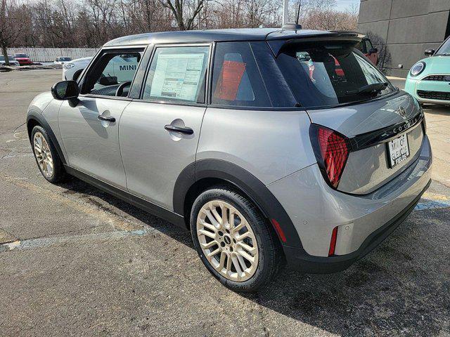new 2025 MINI Hardtop car, priced at $39,475