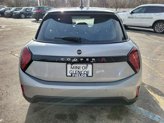 new 2025 MINI Hardtop car, priced at $39,475