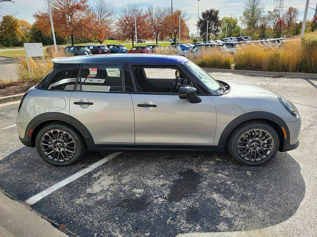 new 2025 MINI Hardtop car, priced at $39,030