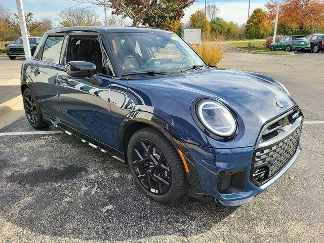 new 2025 MINI Hardtop car, priced at $40,580