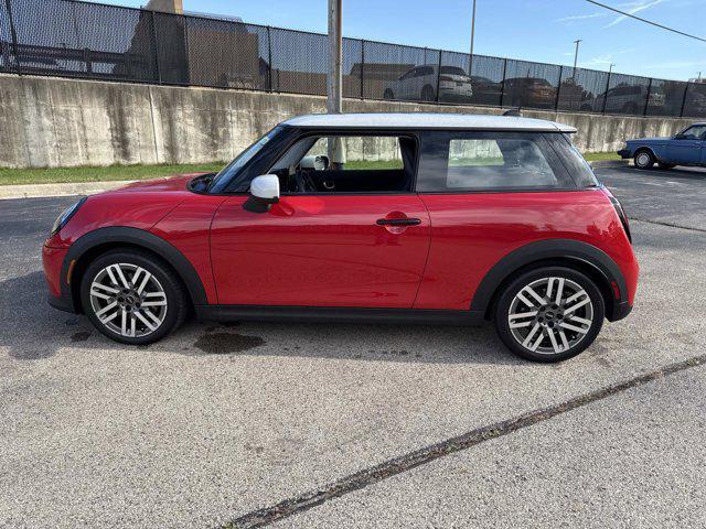 used 2025 MINI Hardtop car, priced at $29,237