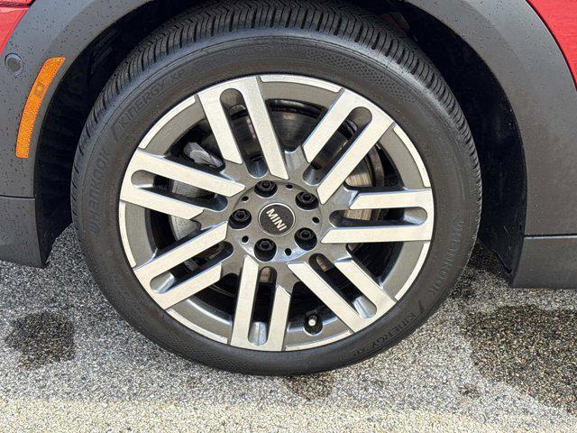 used 2025 MINI Hardtop car, priced at $29,237