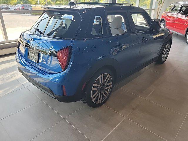 new 2025 MINI Hardtop car, priced at $36,970