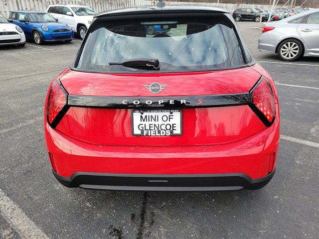 new 2025 MINI Hardtop car, priced at $38,380