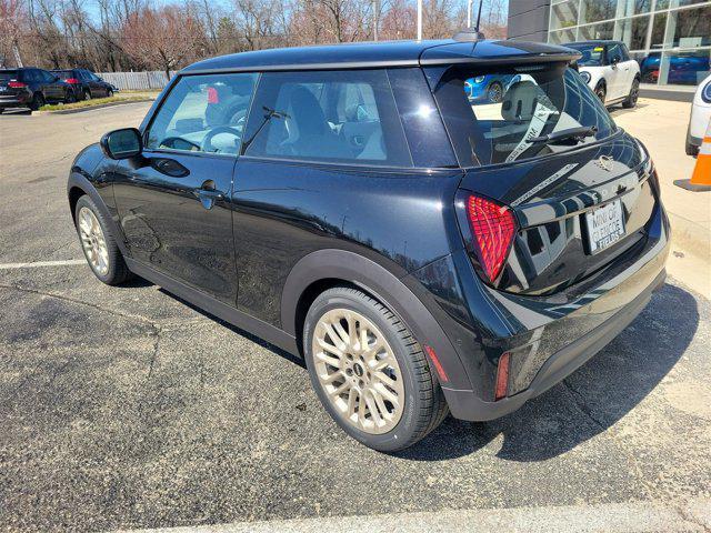 new 2025 MINI Hardtop car, priced at $35,225