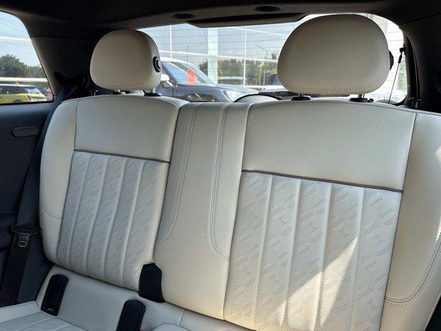 used 2025 MINI Hardtop car, priced at $32,911