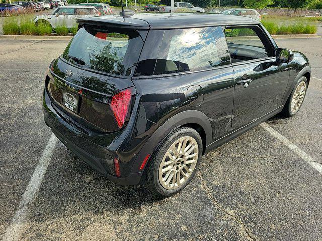 new 2025 MINI Hardtop car, priced at $38,295