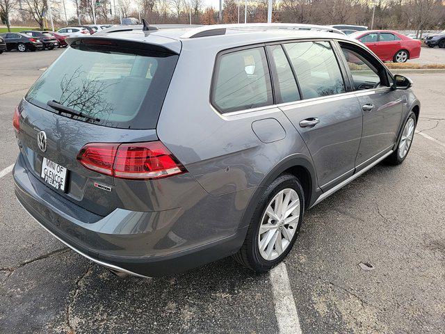 used 2019 Volkswagen Golf Alltrack car, priced at $20,995