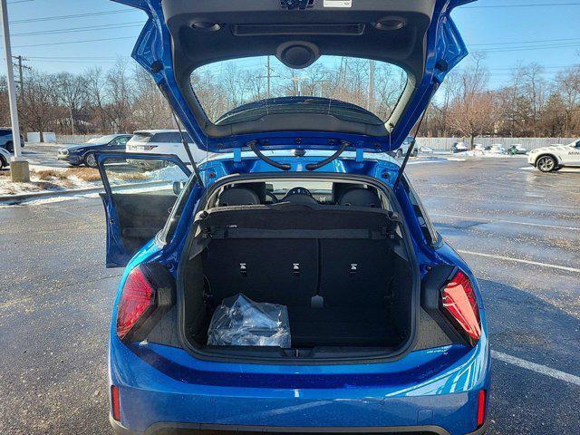 new 2025 MINI Hardtop car, priced at $38,295