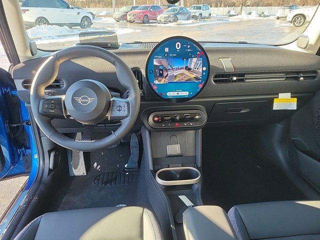 new 2025 MINI Hardtop car, priced at $38,295