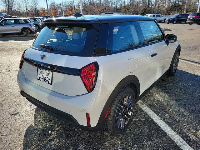 new 2025 MINI Hardtop car, priced at $37,540