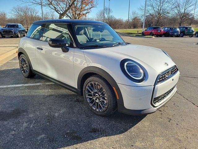 new 2025 MINI Hardtop car, priced at $37,540