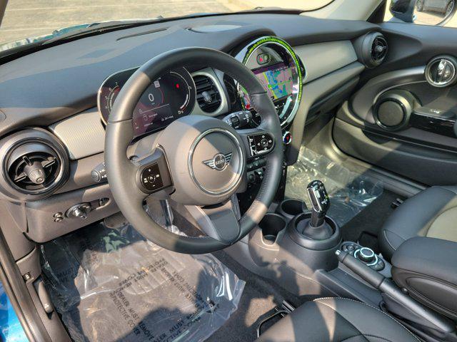 used 2024 MINI Hardtop car, priced at $26,995