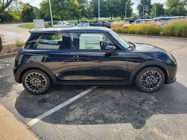 new 2025 MINI Hardtop car, priced at $37,295