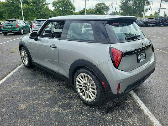 new 2025 MINI Hardtop car, priced at $35,595