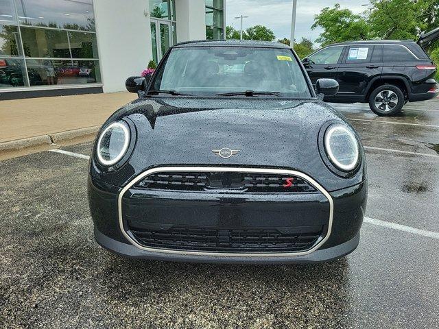 new 2025 MINI Hardtop car, priced at $36,195