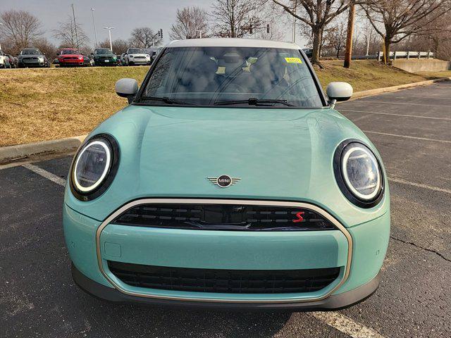 new 2025 MINI Hardtop car, priced at $36,980