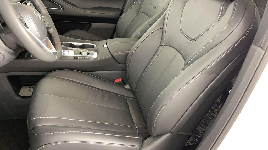 new 2025 INFINITI QX60 car, priced at $57,980